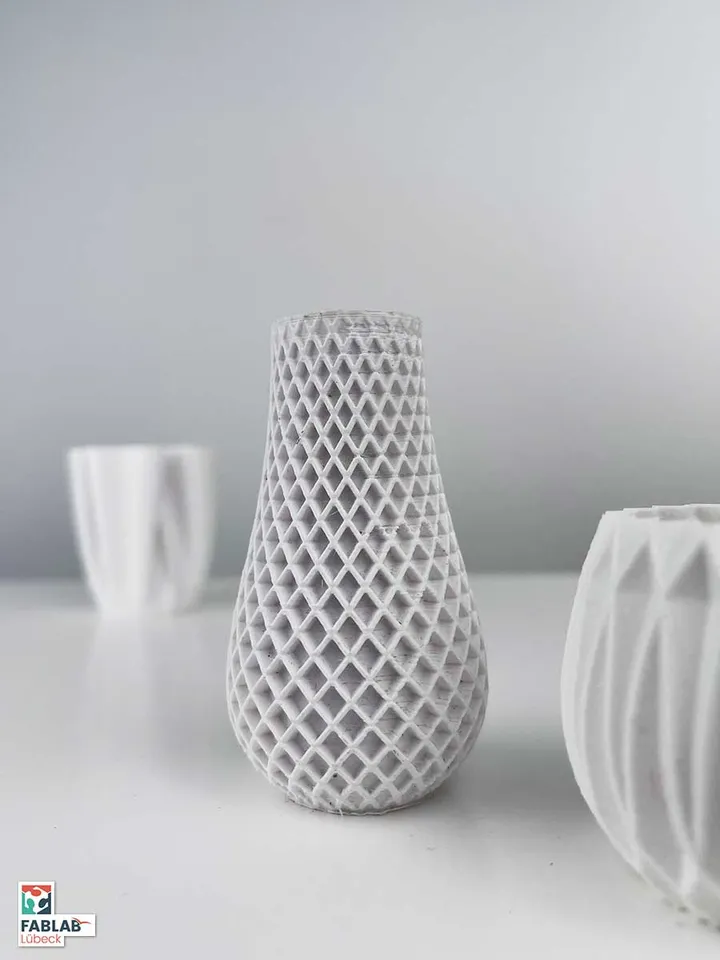 Eine gedruckte Designvase aus PLA