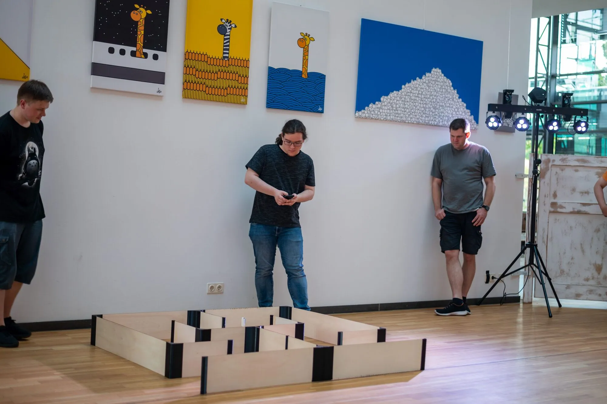 Das LAB Byrinth, ein verwinkelter Gang im Parcours